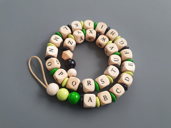 ABC Kette - Holz, verschiedene Farben
