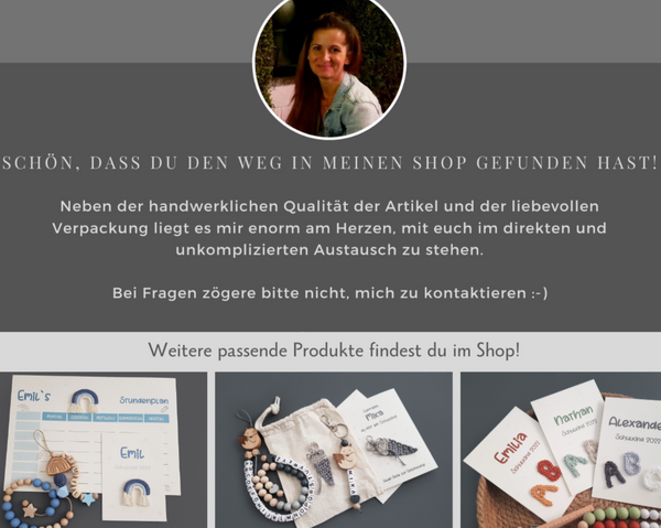 Personalisierte Schultüte - Planeten in blauPersonalisierte Schultüte - Fußball in blauPersonalisierte Schultüte - Dino, bunt