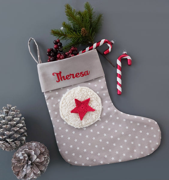 Zauberhafte Nikolausstiefel für Kinder - Ein weihnachtliches Highlight, Nikolausstiefel zum Befüllen, Nikolausstrumpf, in grau/beige