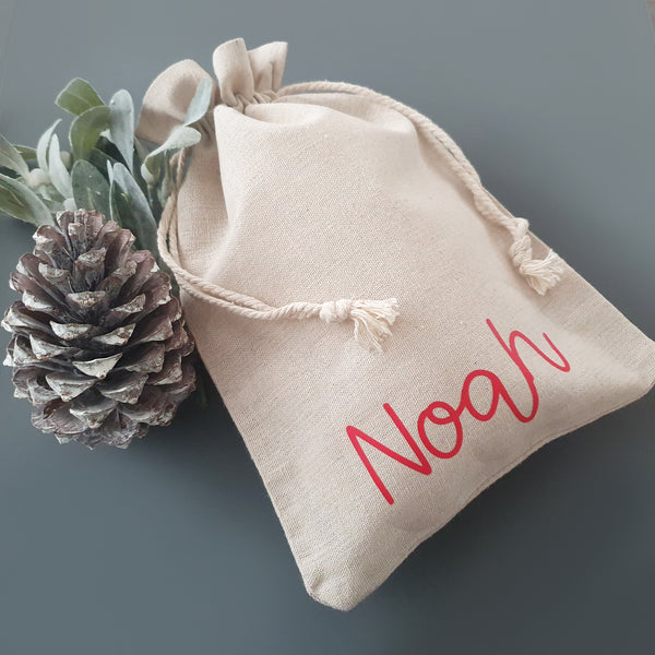Nikolausbeutel mit Namen - mit roter Schrift