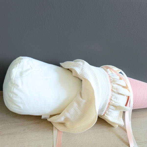 Schultüte mit Rüsche aus Stoff - personalisierte Schultüte in zarten Farben, 70cm
