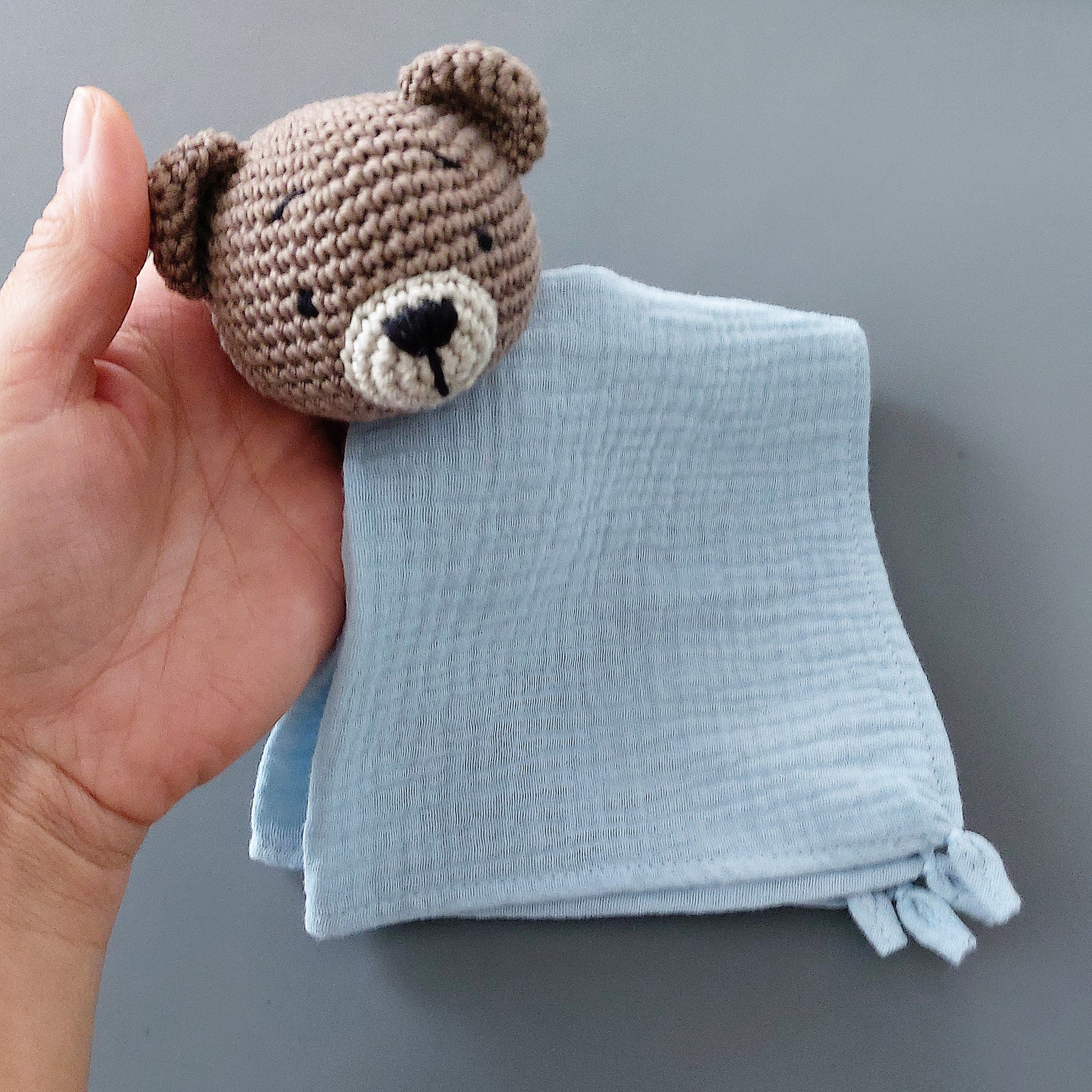 Baby Schmusetuch aus Musselin Bär braun, blau