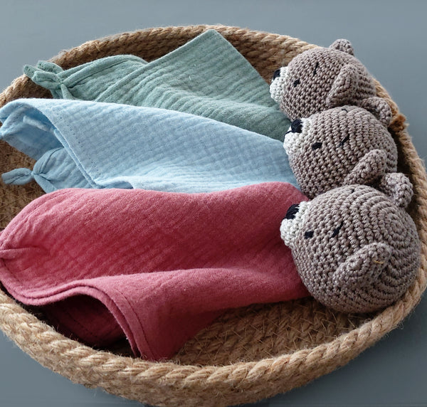 Baby Schmusetuch aus Musselin Bär braun, helles mint