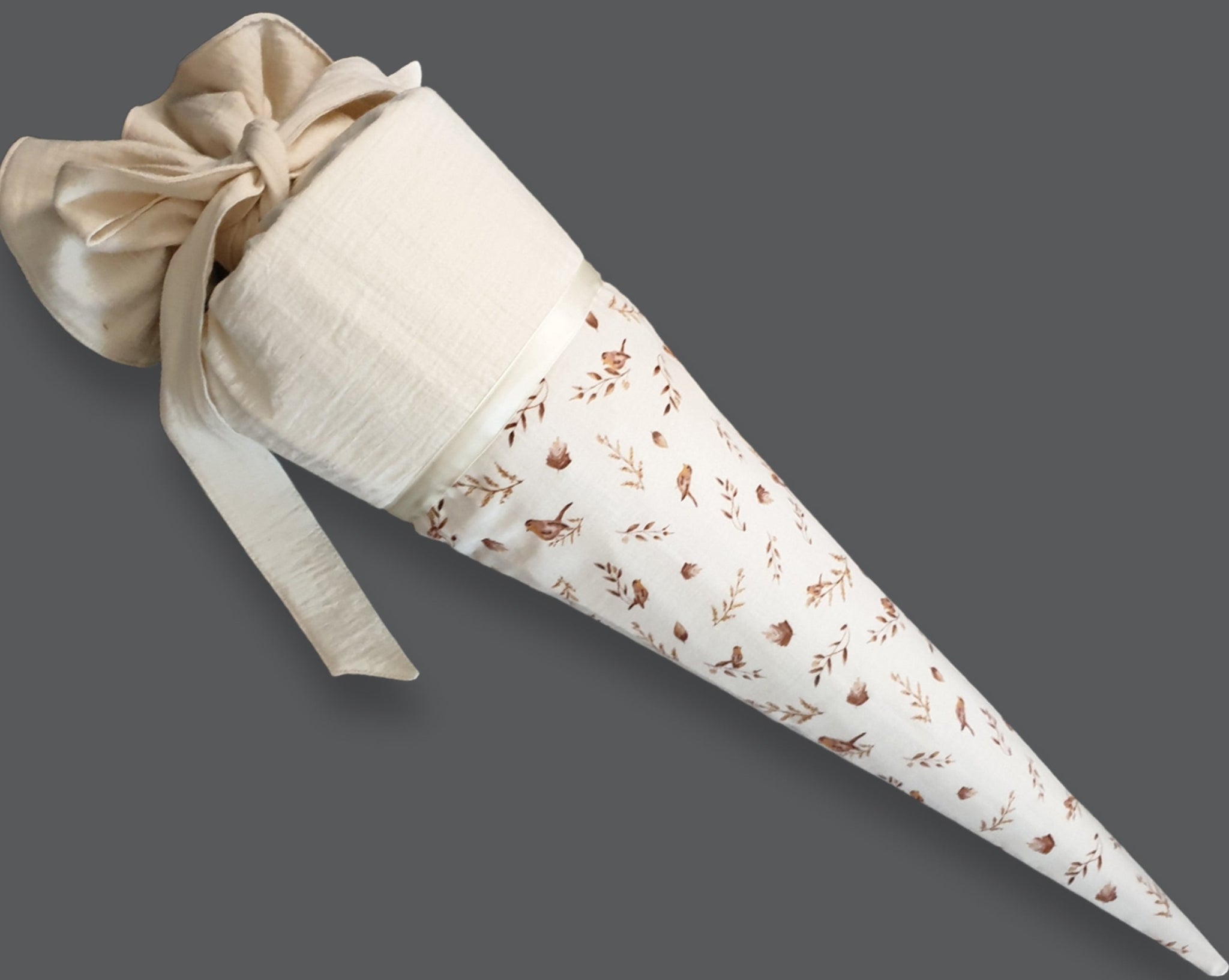 Personalisierte Schultüte - Vögelchen in beige