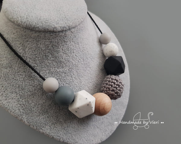 Stillkette/ Halskette - freie Farbwahl V - handmadebyvieri