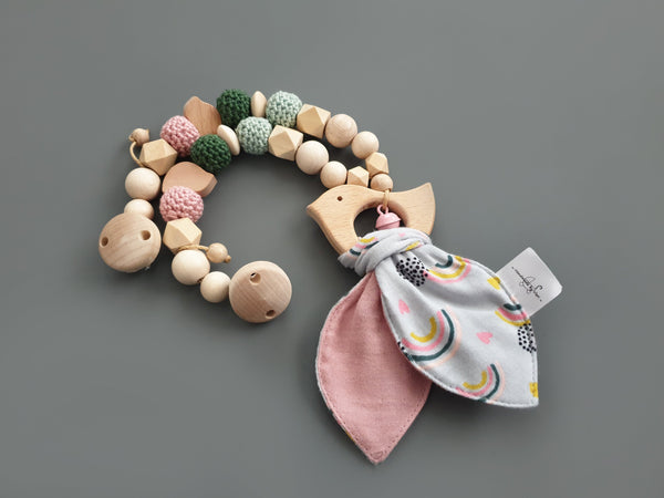 Kinderwagenkette mit Knisterohren ohne Namen - Vogel, Regenbogen