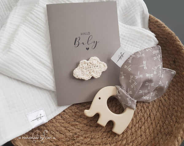 Greifling mit Knisterohren, beige - Babygeschenk aus Holz und Baumwolle