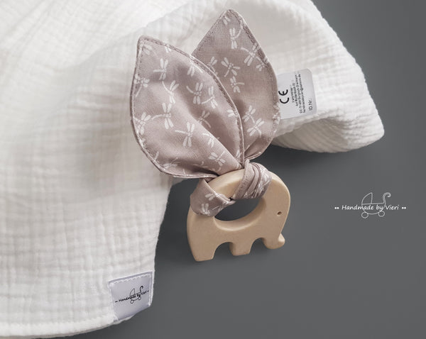 Greifling mit Knisterohren, beige - Babygeschenk aus Holz und Baumwolle