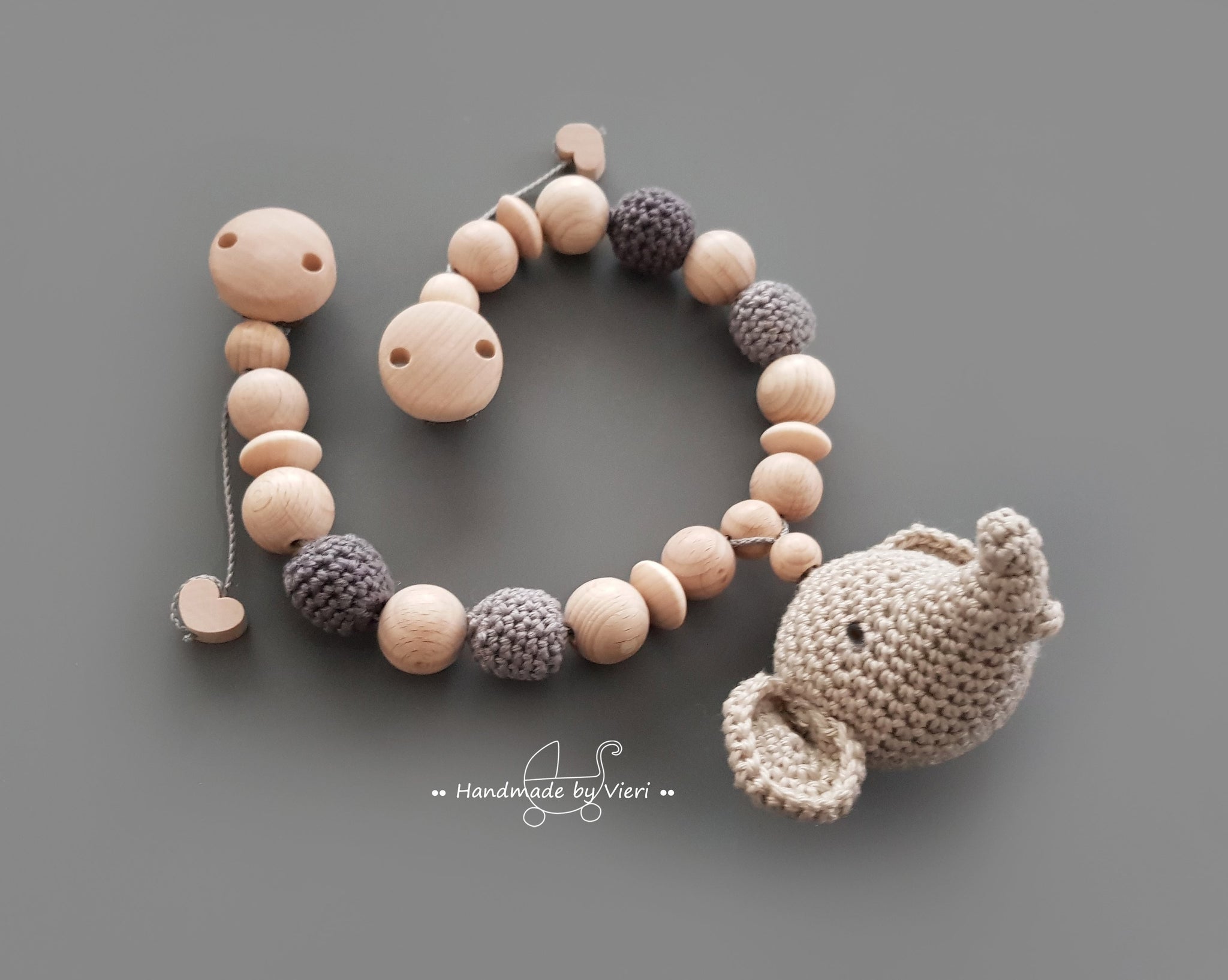Kinderwagenkette ohne Namen - Elefant mit integrierter Rassel, sand - handmadebyvieri
