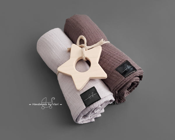 Personalisiertes Musselintuch Baby Spucktuch - Schmusetücher in grau, Geschenk zur Geburt - handmadebyvieri