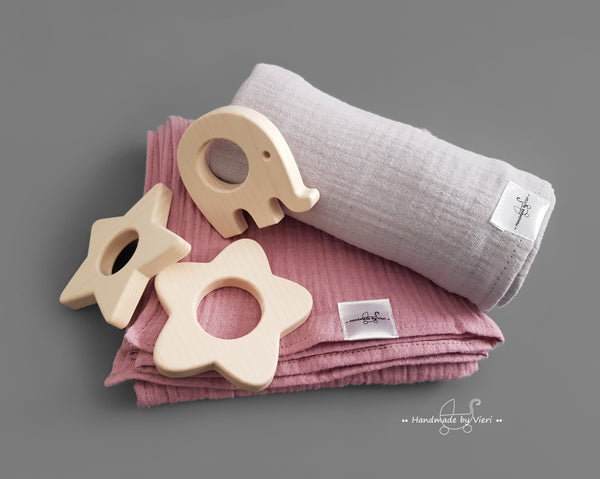 Personalisiertes Musselintuch Mädchen - Spucktuch, Schmusetuch für Babys - handmadebyvieri