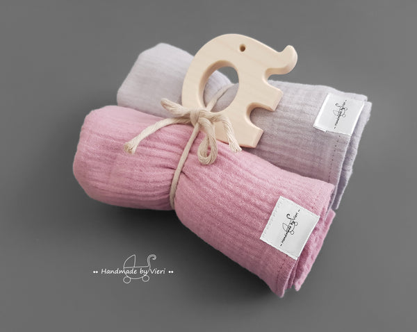 Personalisiertes Musselintuch Mädchen - Spucktuch, Schmusetuch für Babys - handmadebyvieri