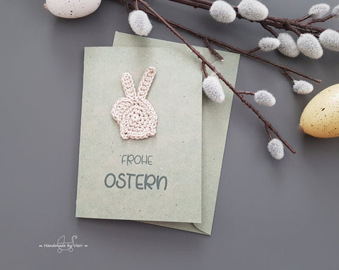 Karte mit Osterhasen - Frohe Ostern, sand