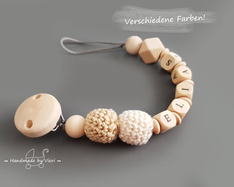 Schnullerkette mit Namen- in taupe